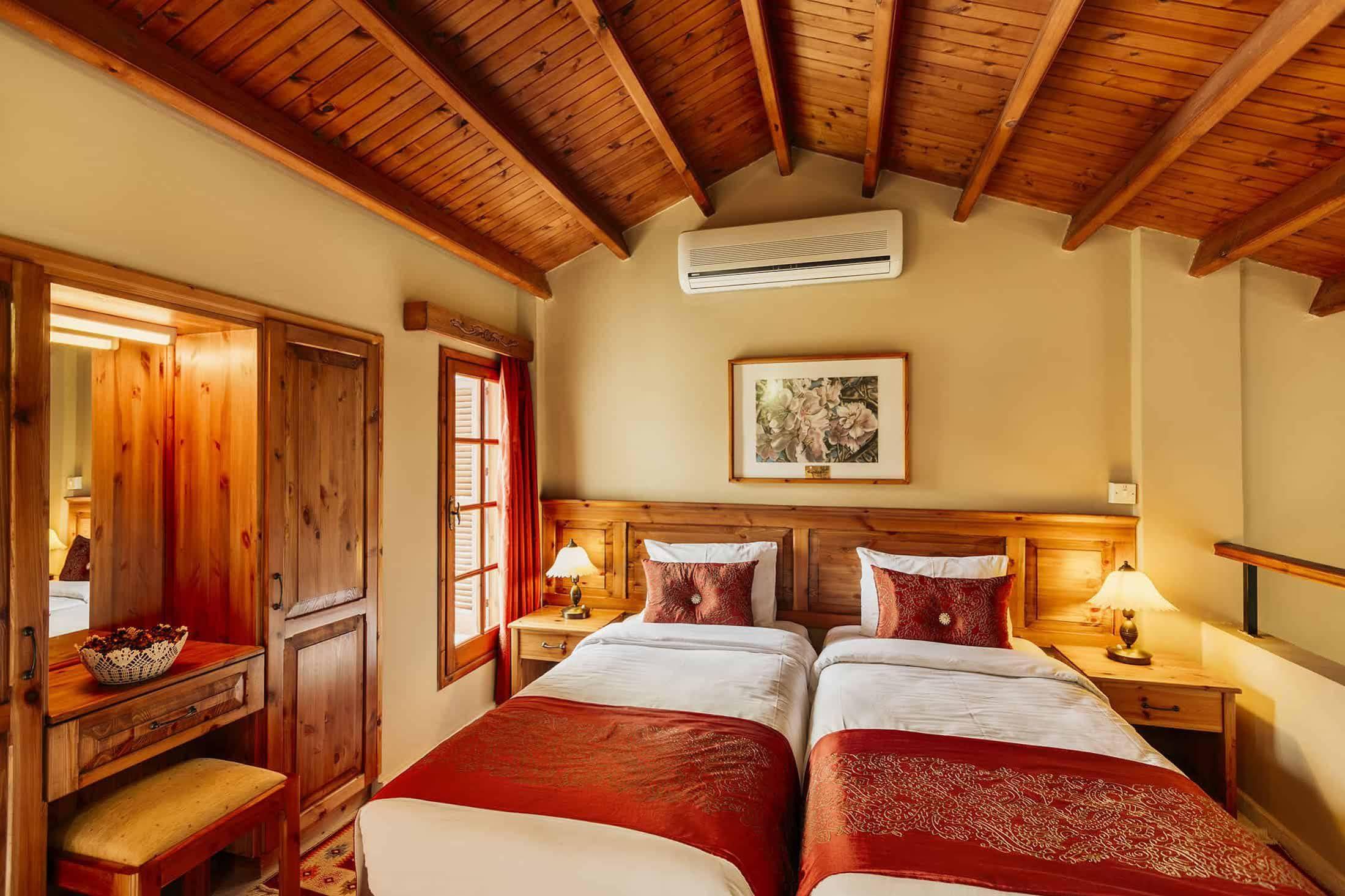 Almond Holiday Village & Hotel Karavas  Екстер'єр фото